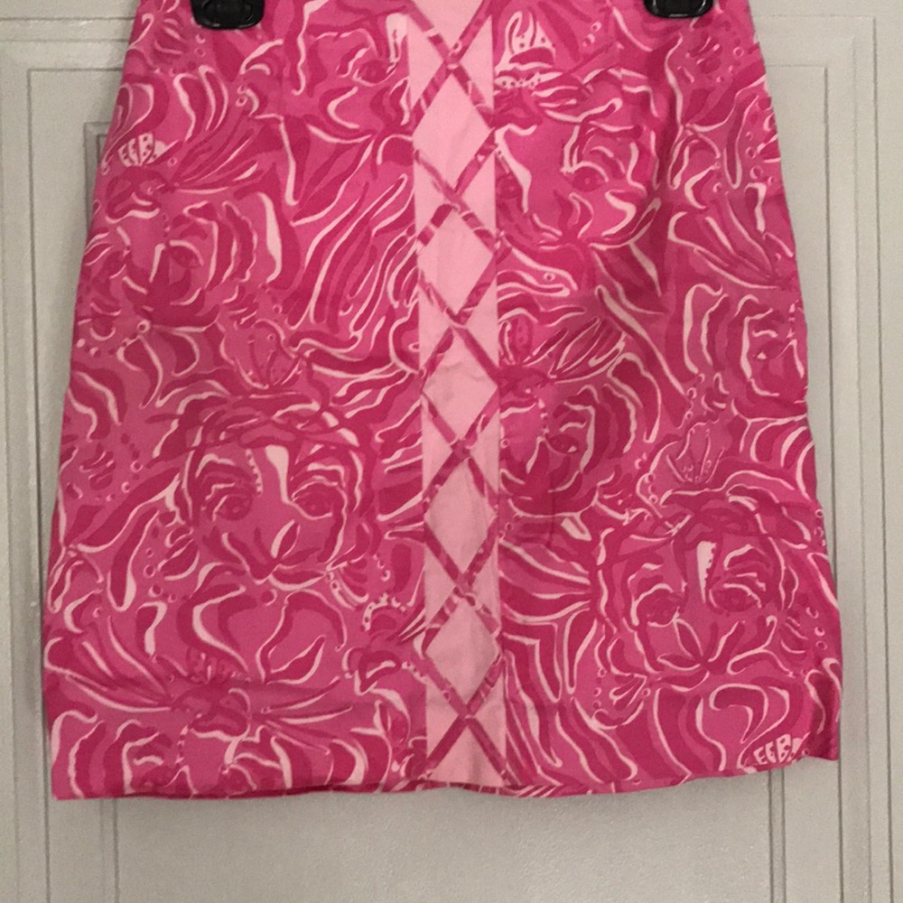 Pink printed skirt